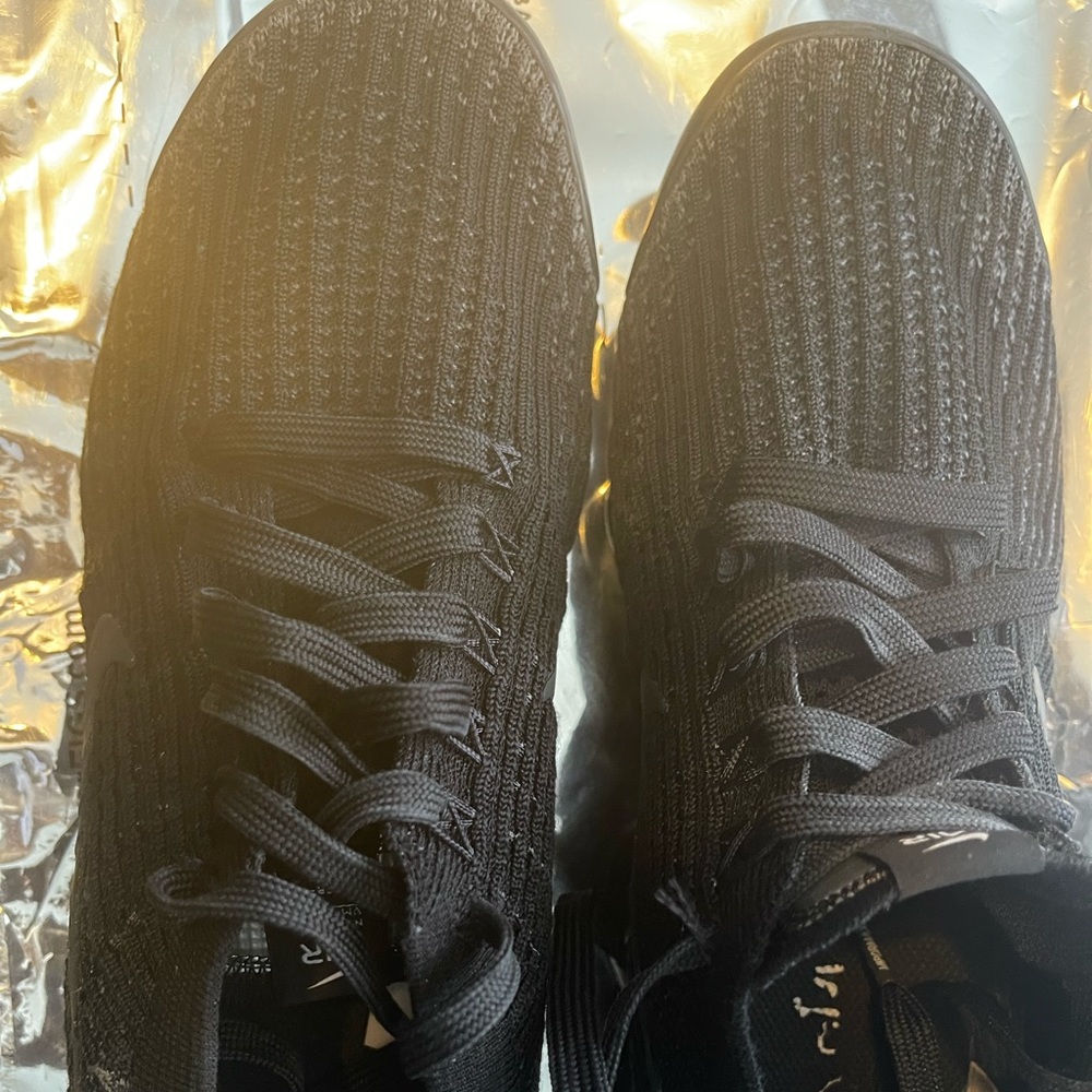 Nike VaporMax Men Size 8, Well Used and managed